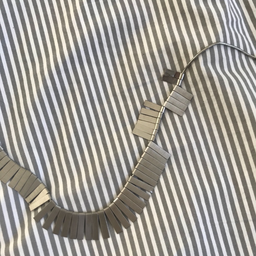 COS design led architecture necklace | excellent
